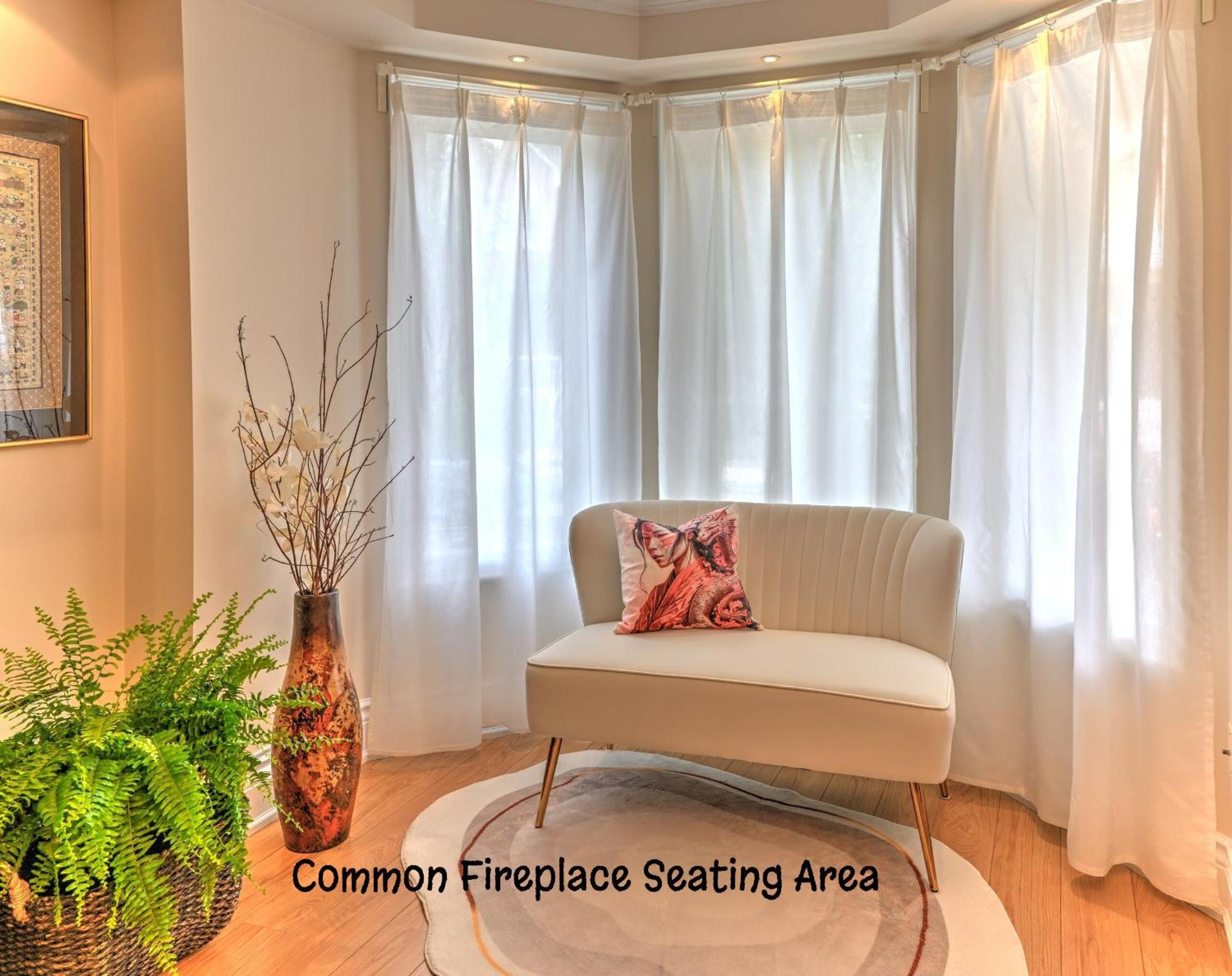 Welcome Home! Acores Bed & Breakfast Торонто Экстерьер фото